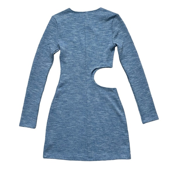 Blue Long Sleeve Cut-Out Dress - Picture 2 of 4